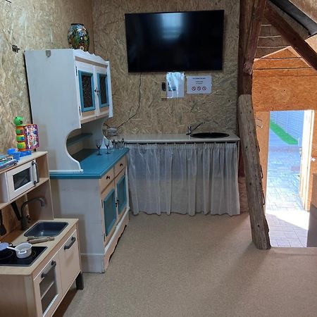Apartments Pemikas II Lipótszentmiklós Kültér fotó