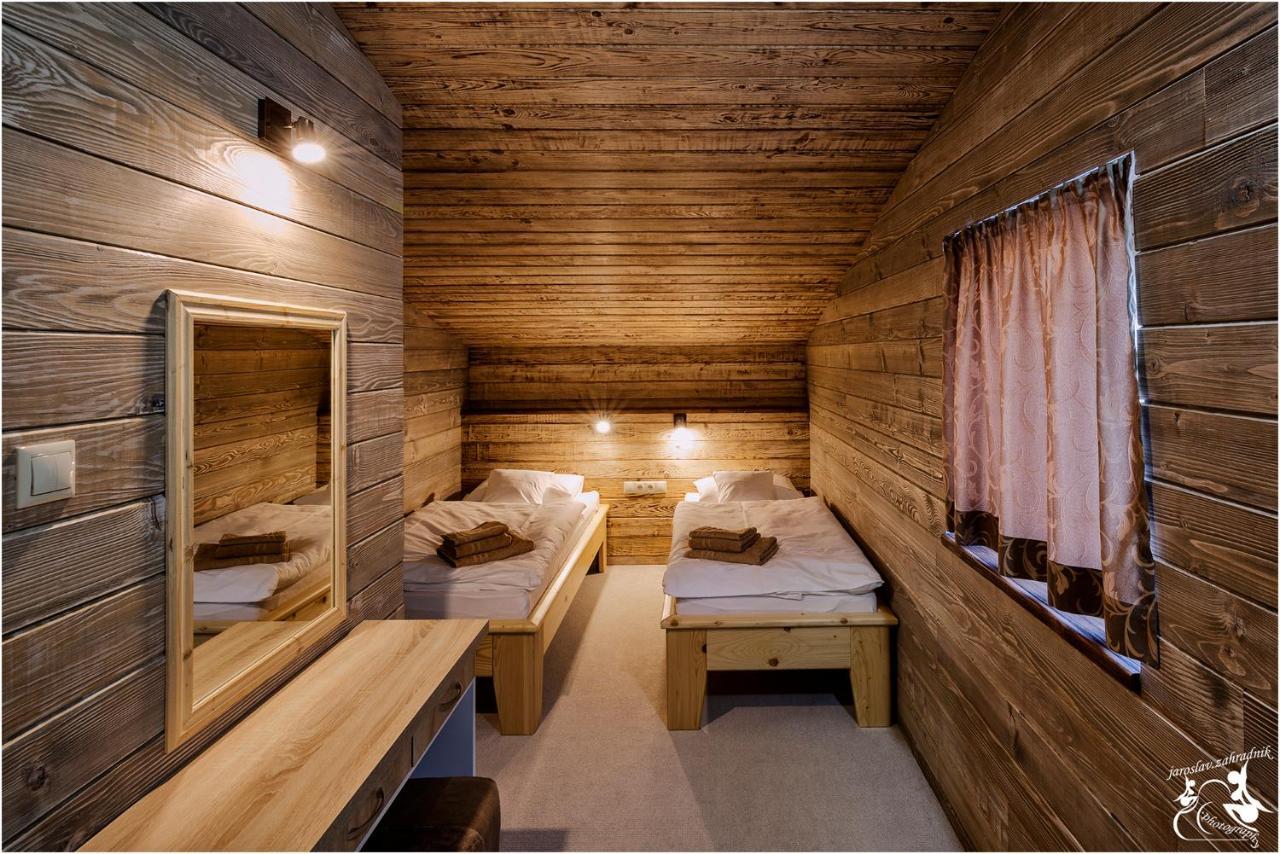 Apartments Pemikas II Lipótszentmiklós Kültér fotó