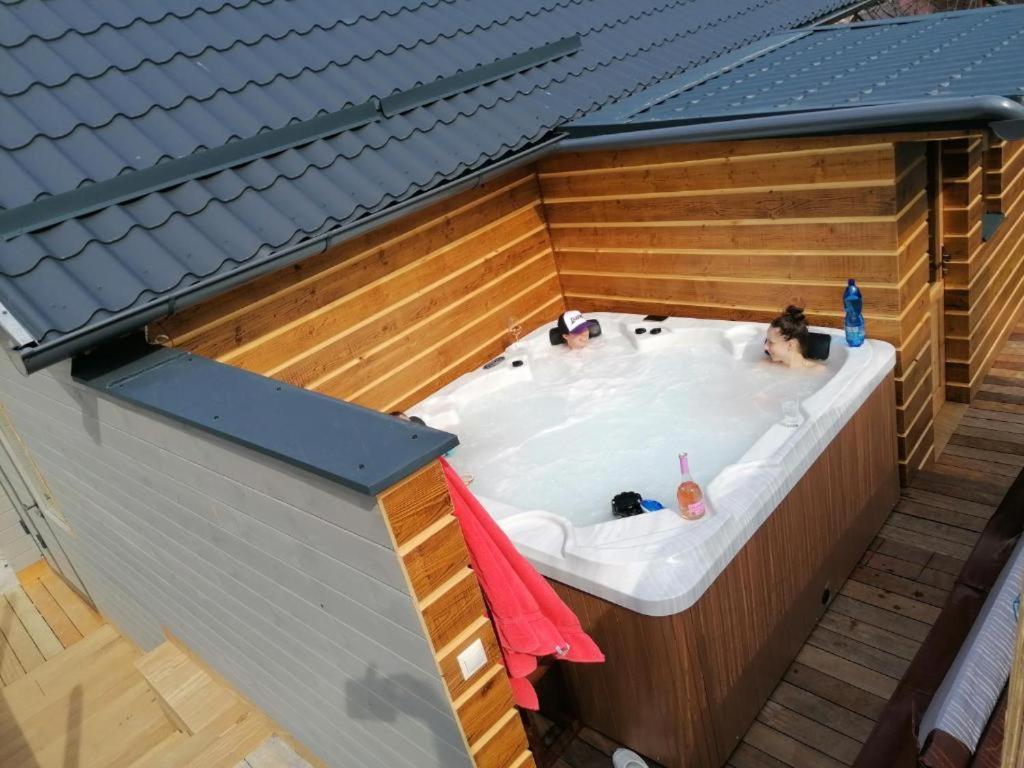 Apartments Pemikas II Lipótszentmiklós Kültér fotó