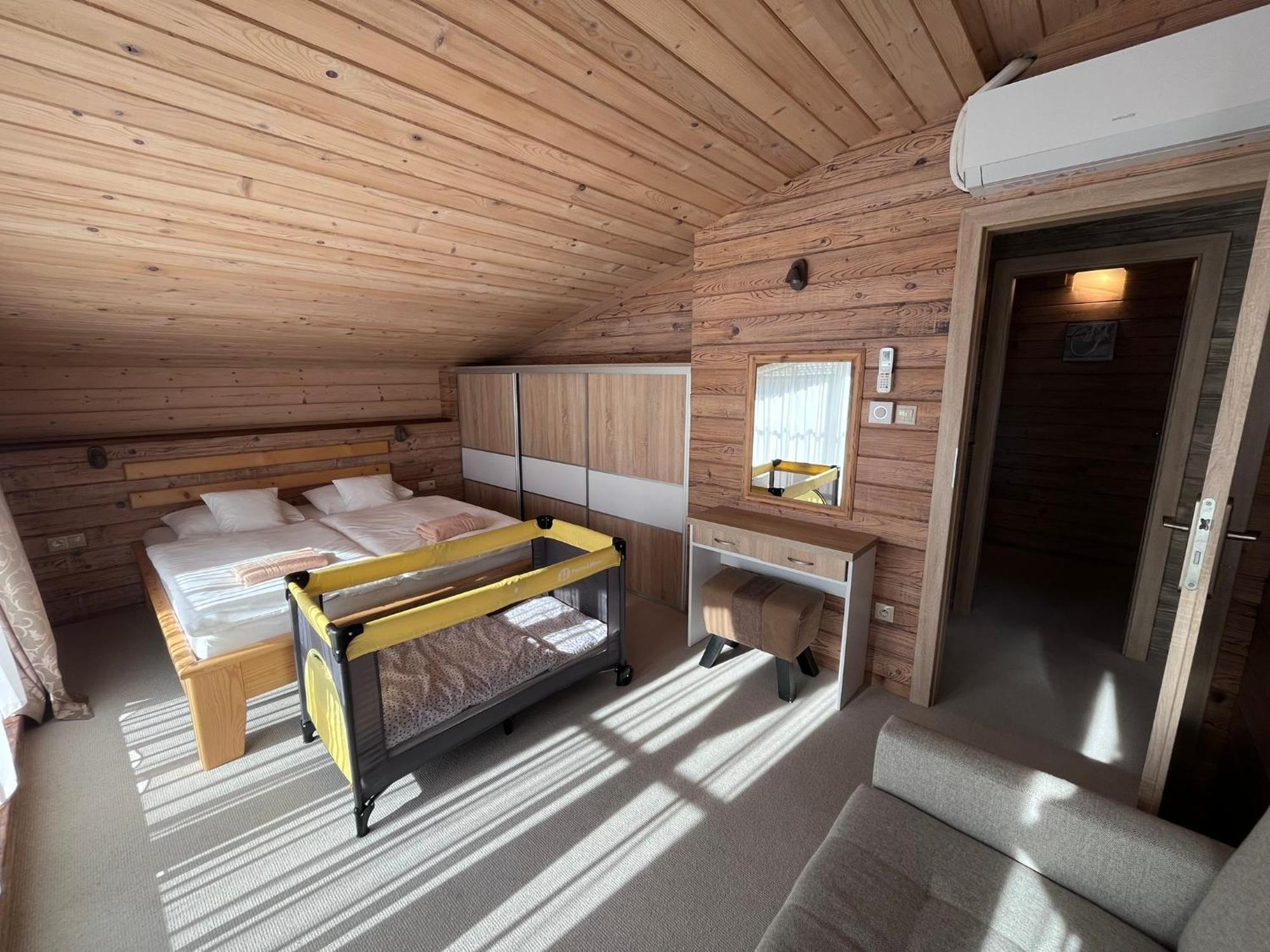 Apartments Pemikas II Lipótszentmiklós Kültér fotó